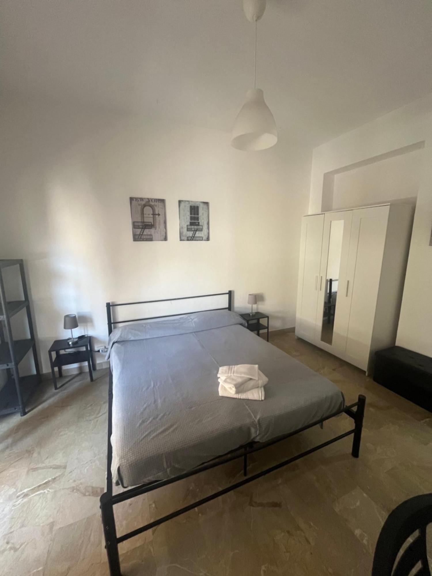 Il Fante Affitta Camere Messina Exterior foto